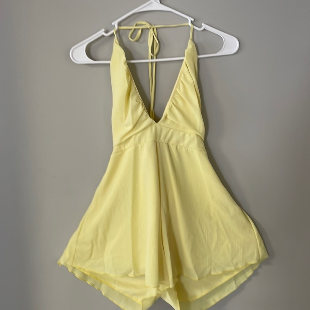 FashionNova Romper(Small)